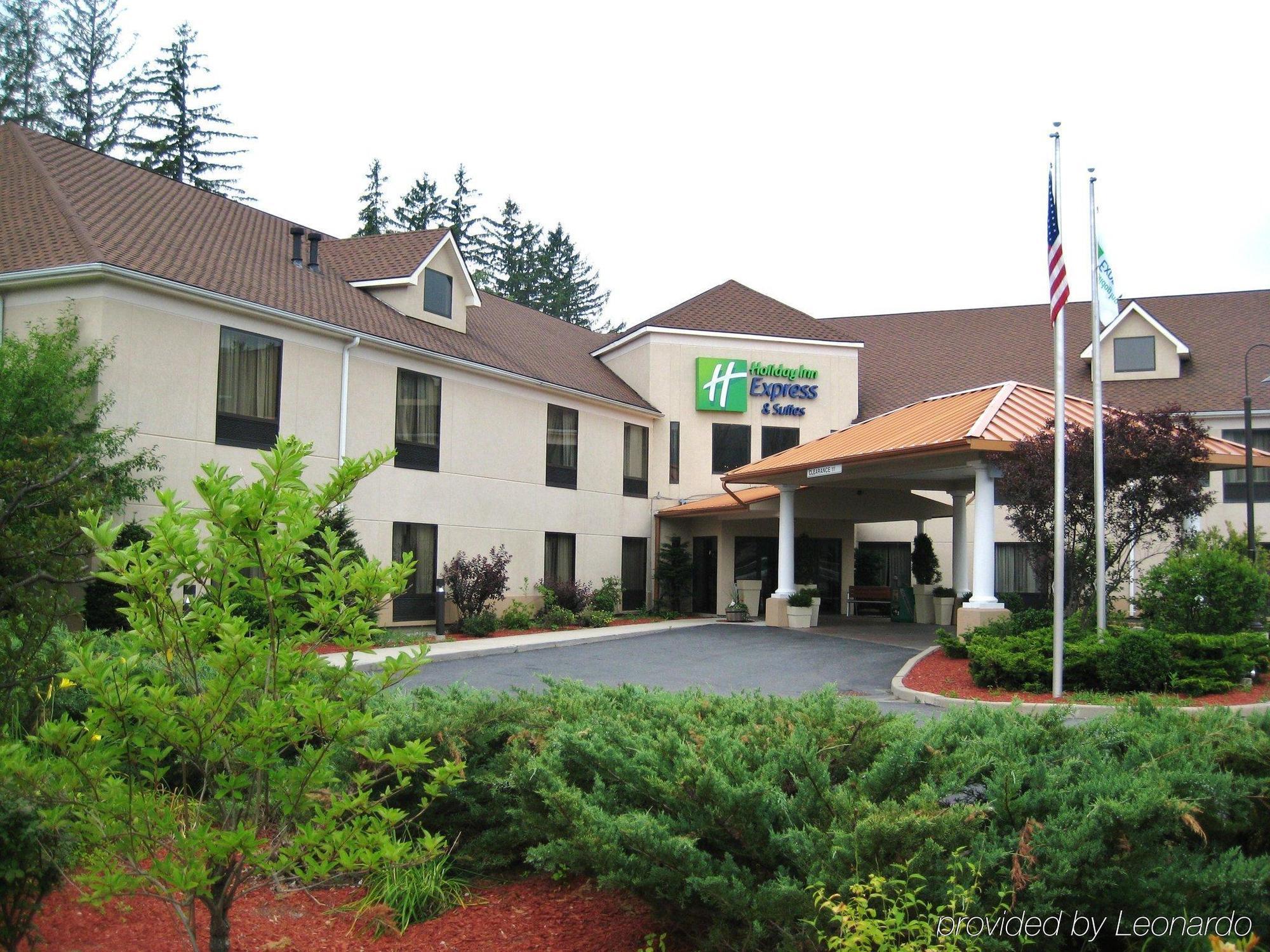 Holiday Inn Express Great Barrington By Ihg Екстер'єр фото