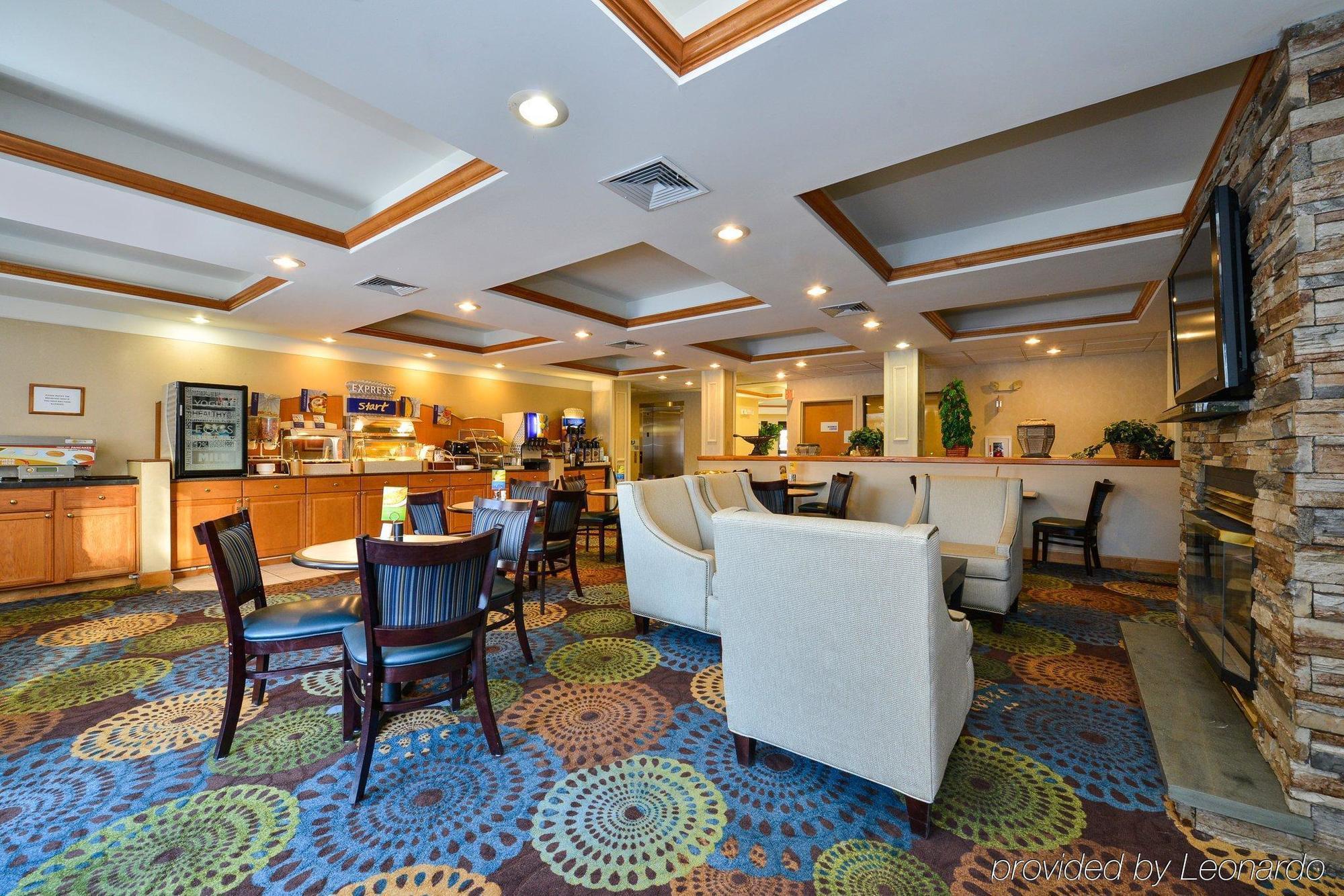 Holiday Inn Express Great Barrington By Ihg Екстер'єр фото