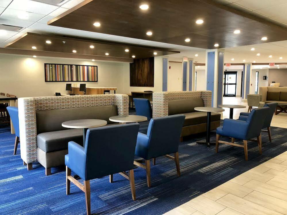 Holiday Inn Express Great Barrington By Ihg Екстер'єр фото